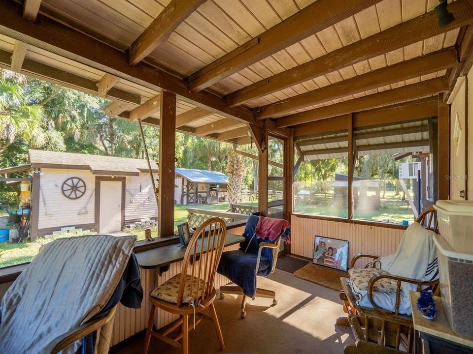 待售: $170,000 (2 贝兹, 1 浴室, 756 平方英尺)