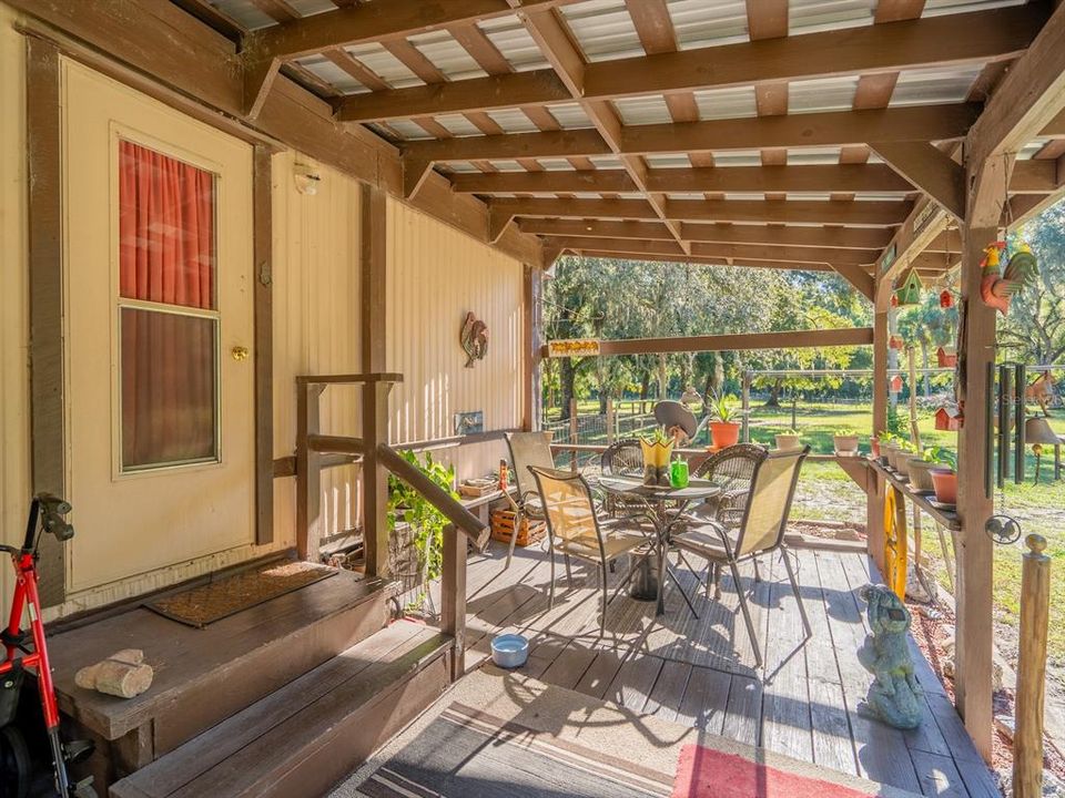 待售: $170,000 (2 贝兹, 1 浴室, 756 平方英尺)