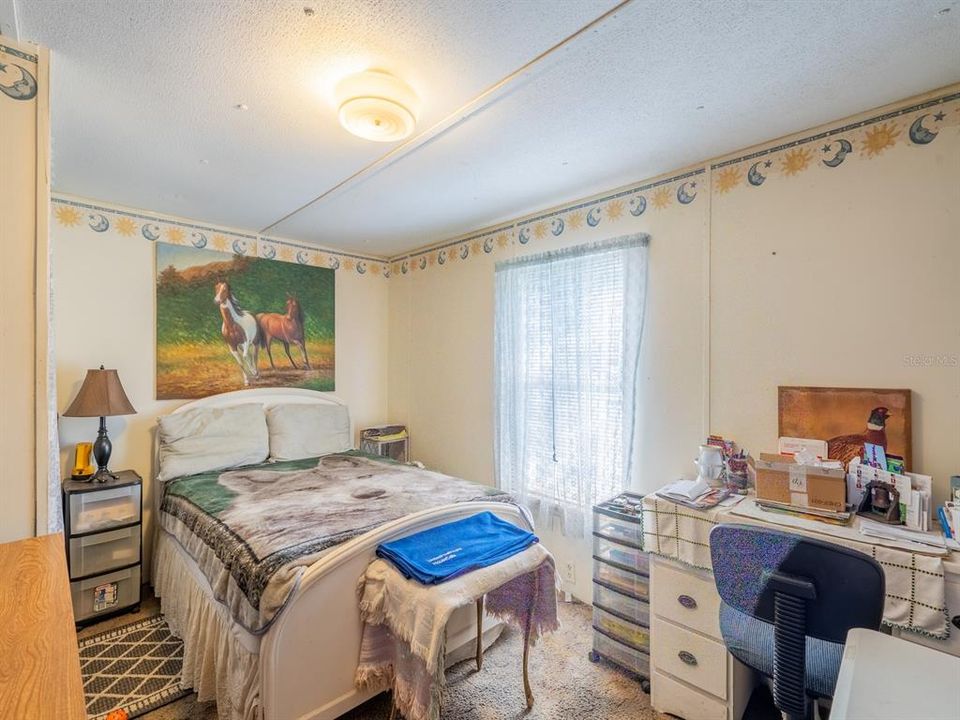 待售: $170,000 (2 贝兹, 1 浴室, 756 平方英尺)