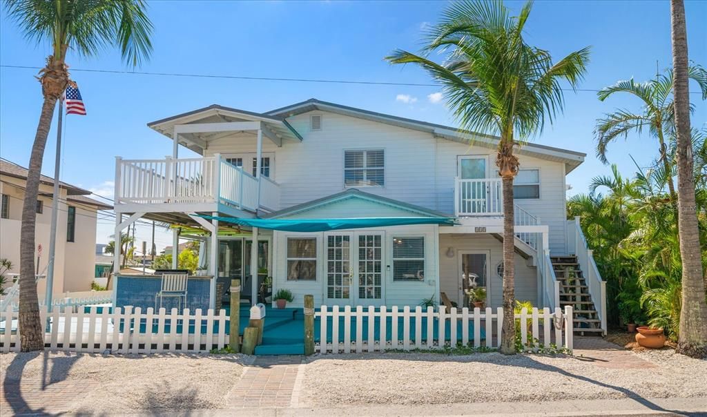 待售: $980,000 (3 贝兹, 4 浴室, 2114 平方英尺)