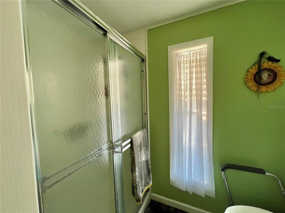 待售: $168,000 (2 贝兹, 2 浴室, 1152 平方英尺)