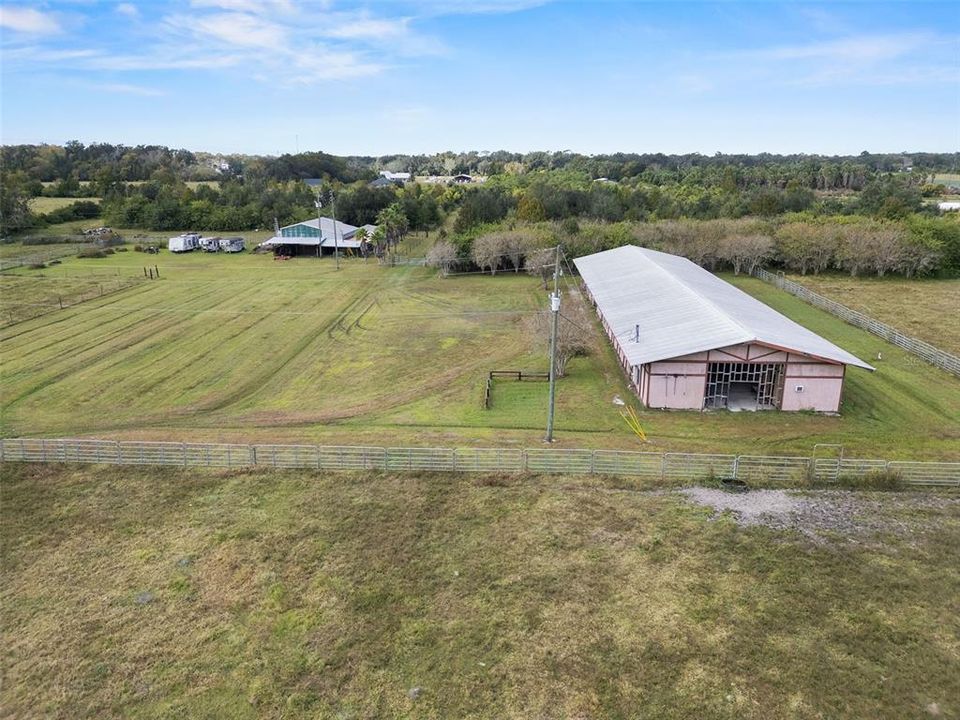 En Venta: $1,999,999 (19.37 acres)