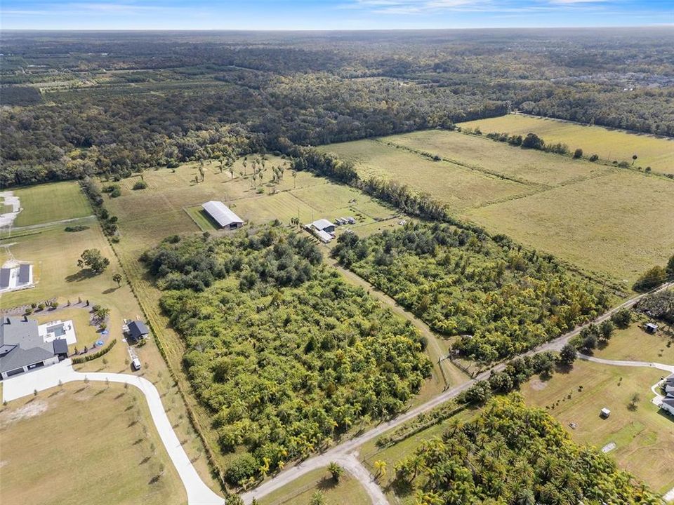 En Venta: $1,999,999 (19.37 acres)