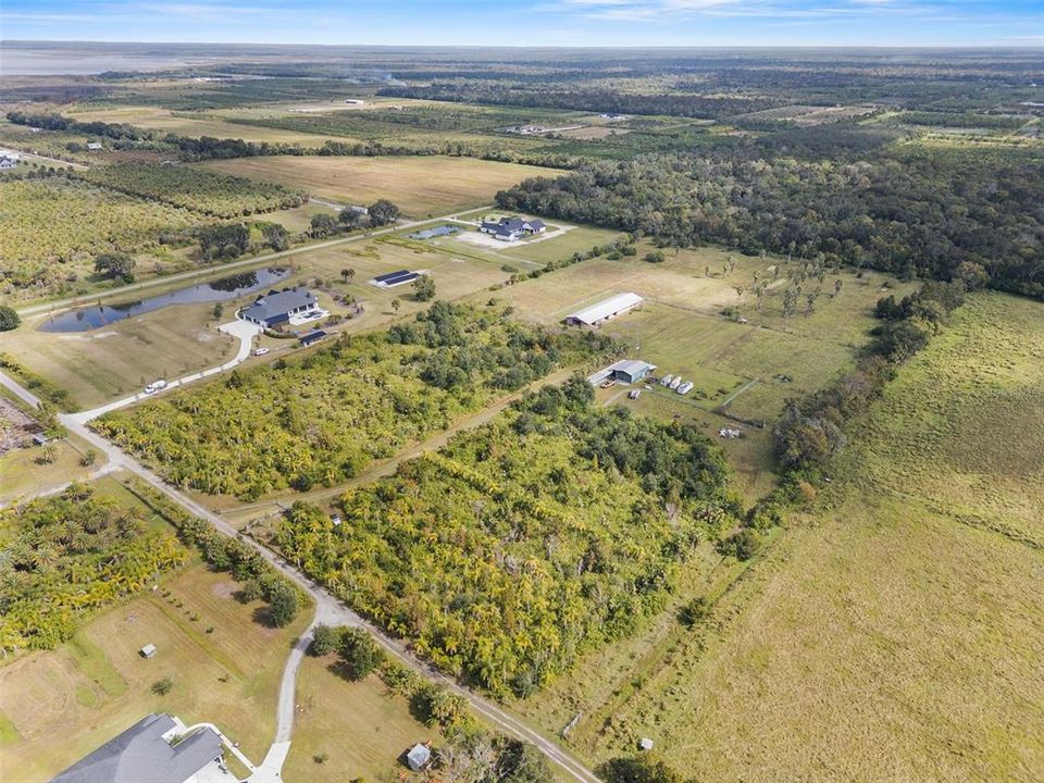 En Venta: $1,999,999 (19.37 acres)