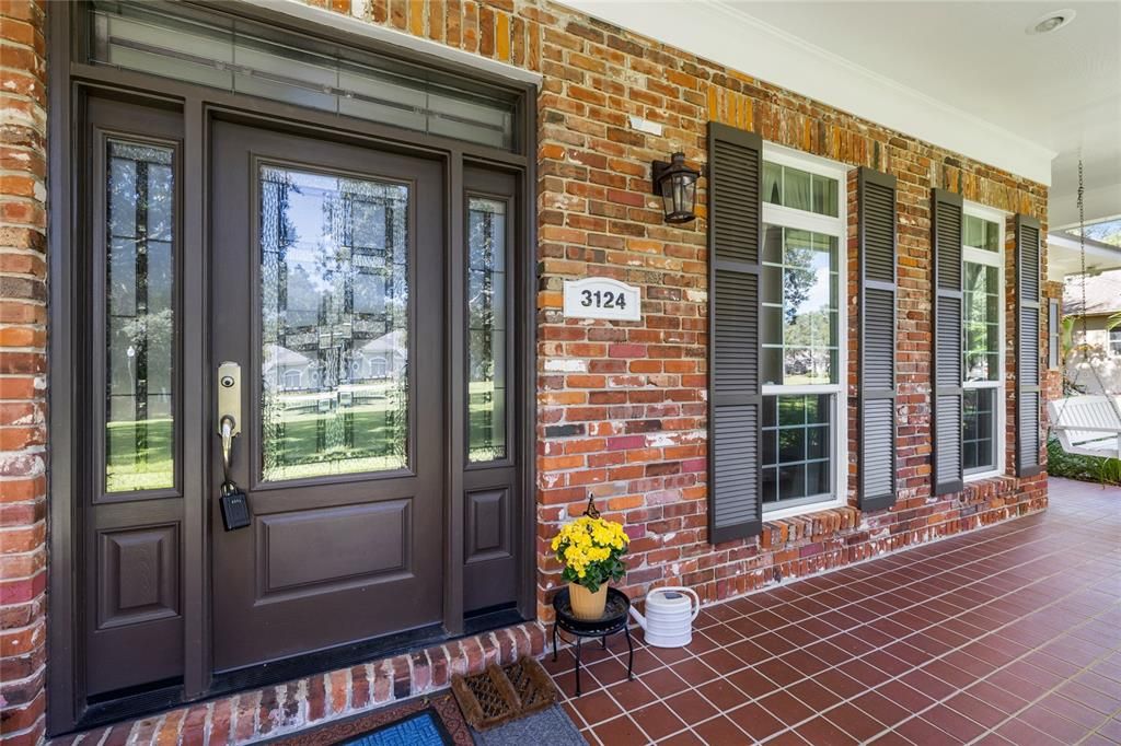 Active With Contract: $700,000 (4 beds, 3 baths, 2904 Square Feet)