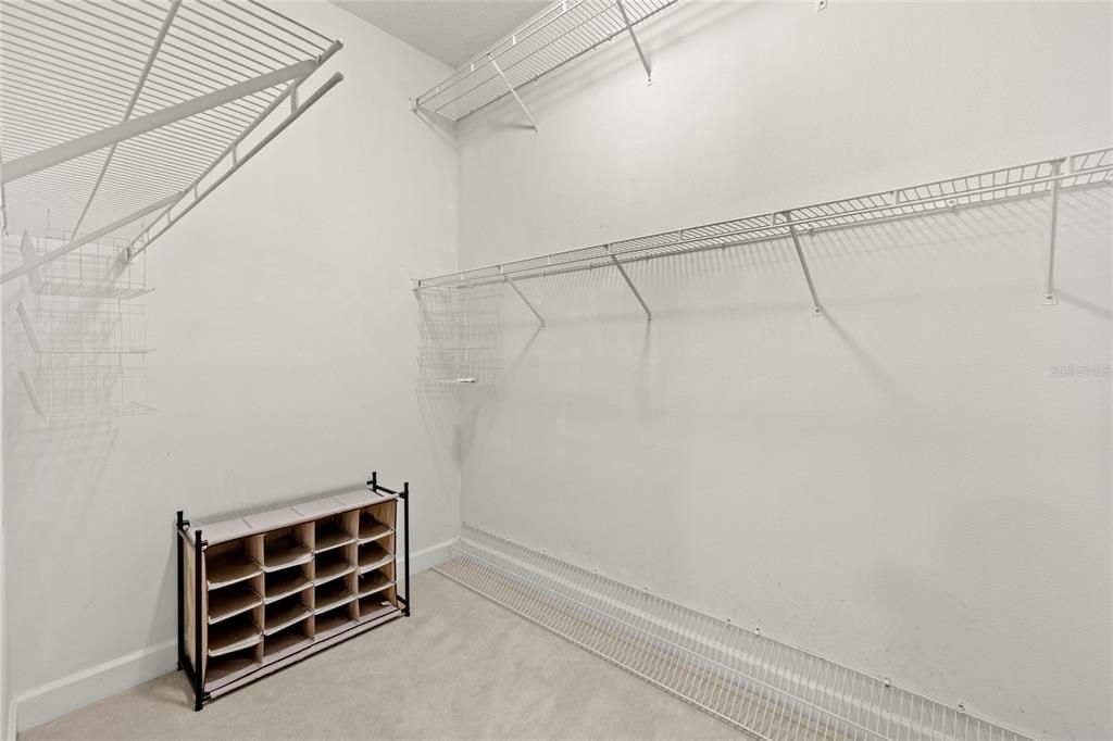 Active With Contract: $700,000 (4 beds, 3 baths, 2904 Square Feet)