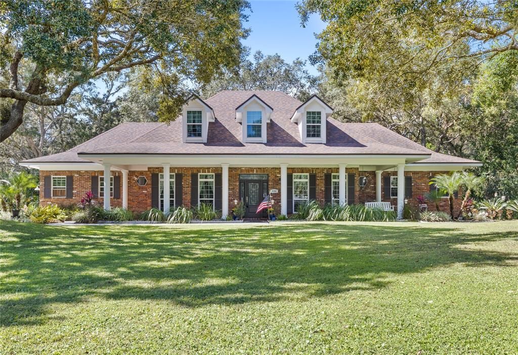 Active With Contract: $700,000 (4 beds, 3 baths, 2904 Square Feet)