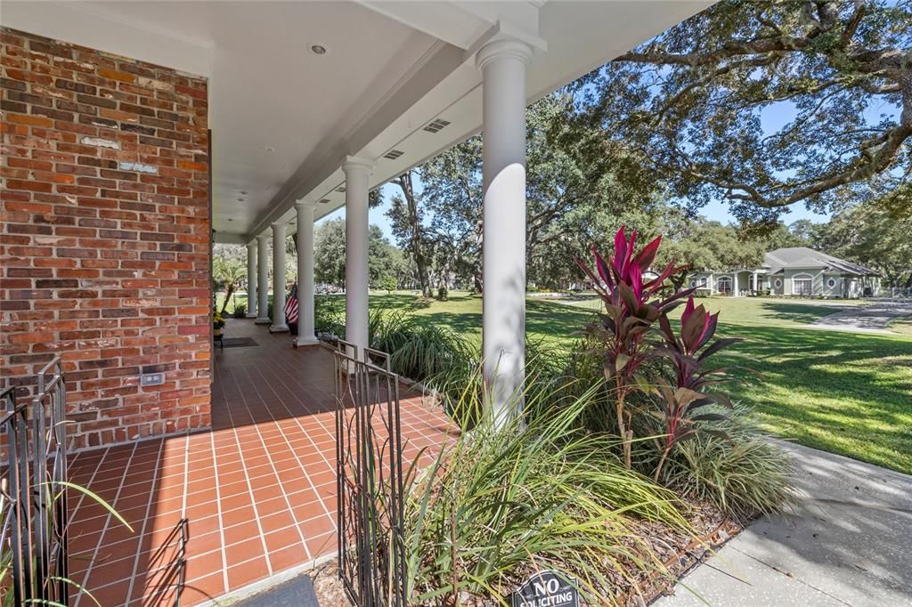 Active With Contract: $700,000 (4 beds, 3 baths, 2904 Square Feet)