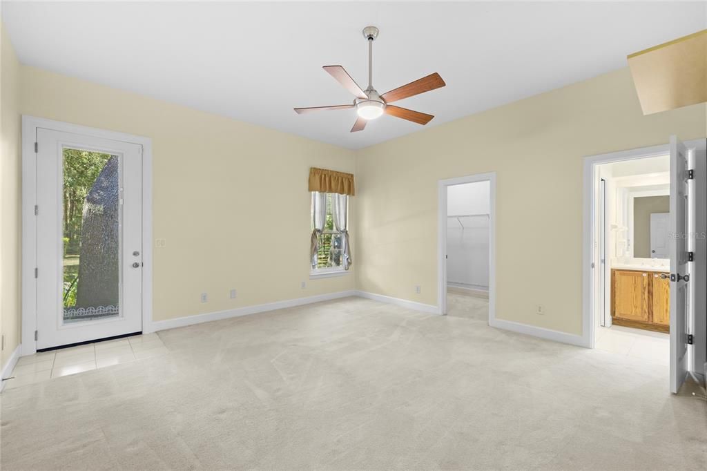 Active With Contract: $700,000 (4 beds, 3 baths, 2904 Square Feet)