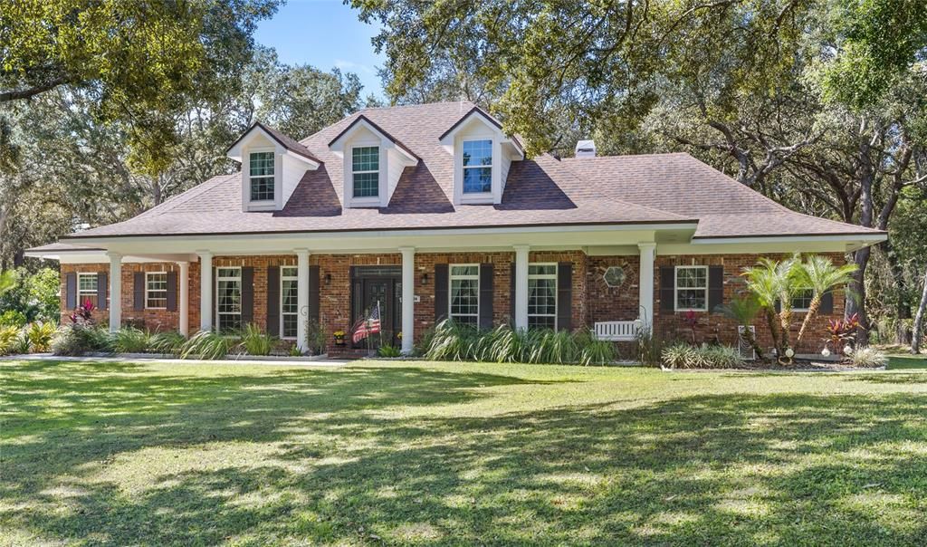 Active With Contract: $700,000 (4 beds, 3 baths, 2904 Square Feet)