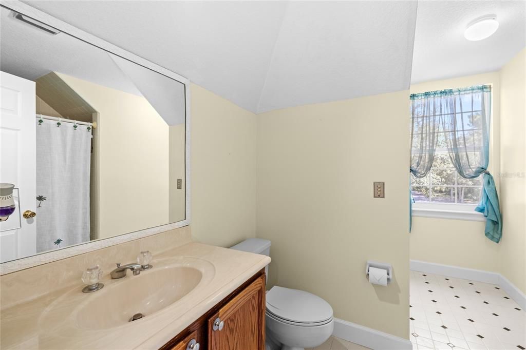 Active With Contract: $700,000 (4 beds, 3 baths, 2904 Square Feet)