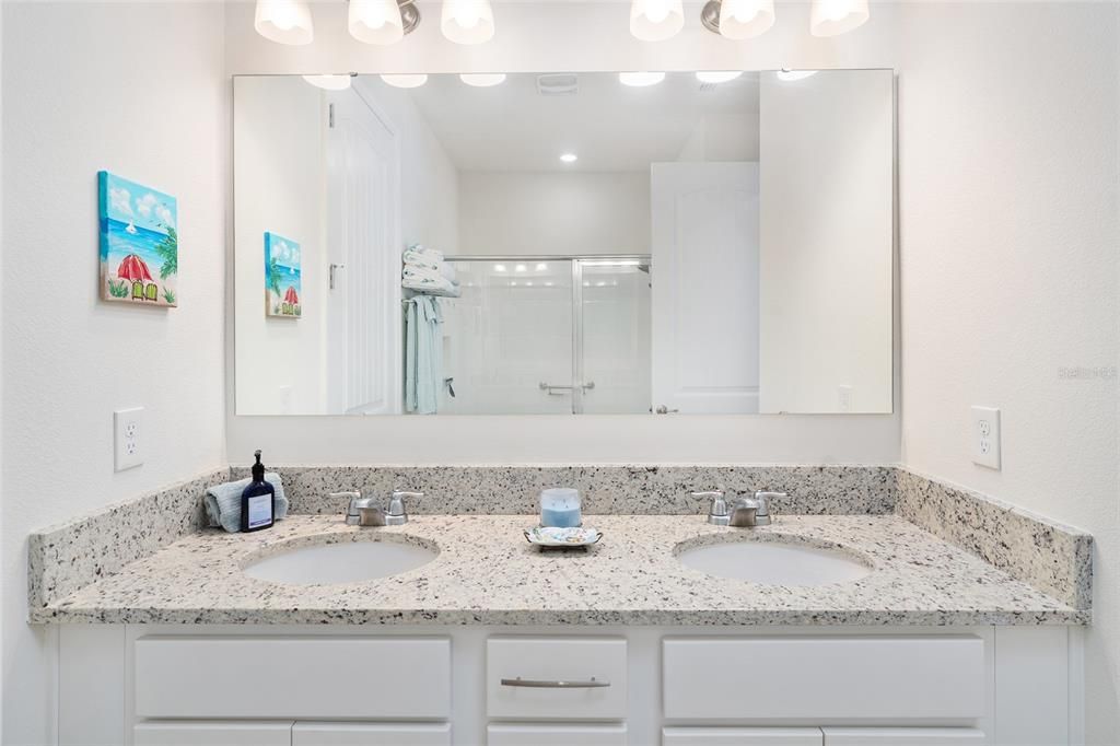 Active With Contract: $335,000 (2 beds, 2 baths, 1627 Square Feet)