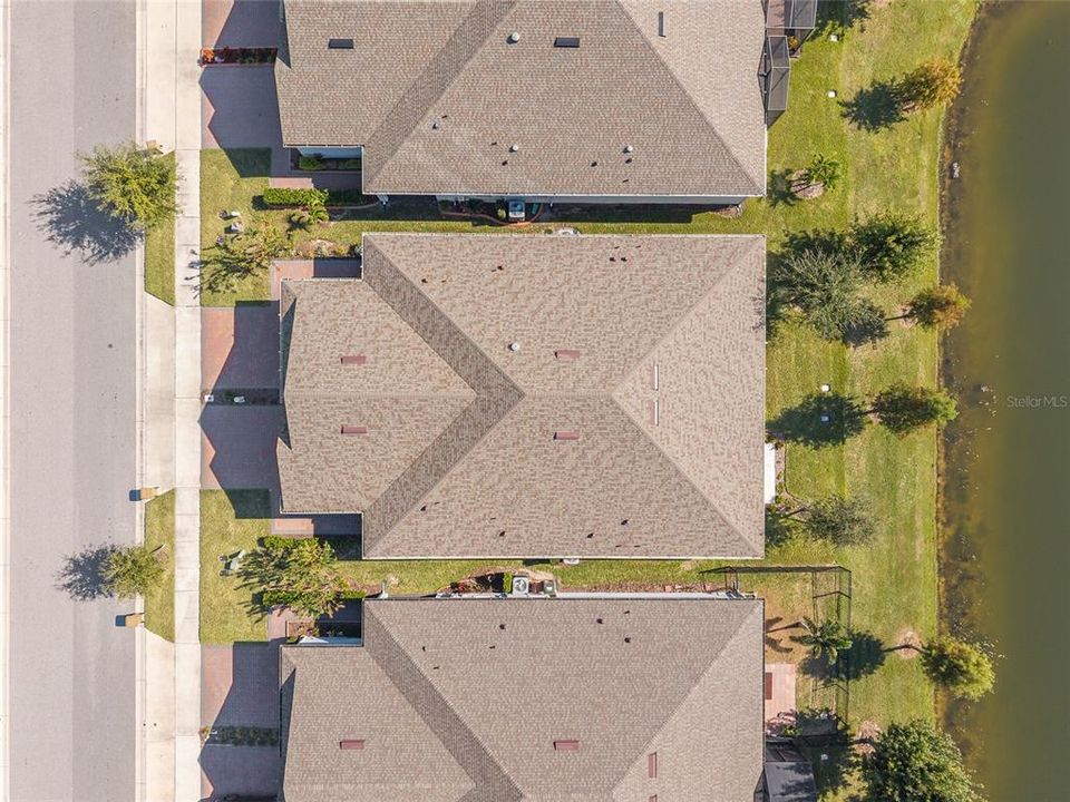 Active With Contract: $335,000 (2 beds, 2 baths, 1627 Square Feet)