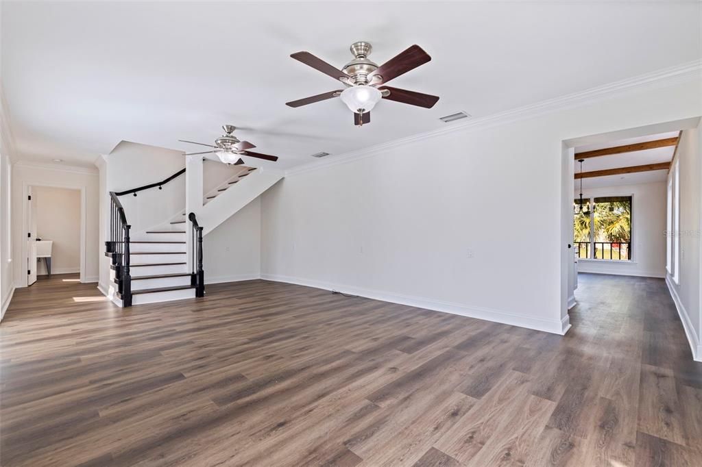 待售: $697,000 (4 贝兹, 3 浴室, 2320 平方英尺)