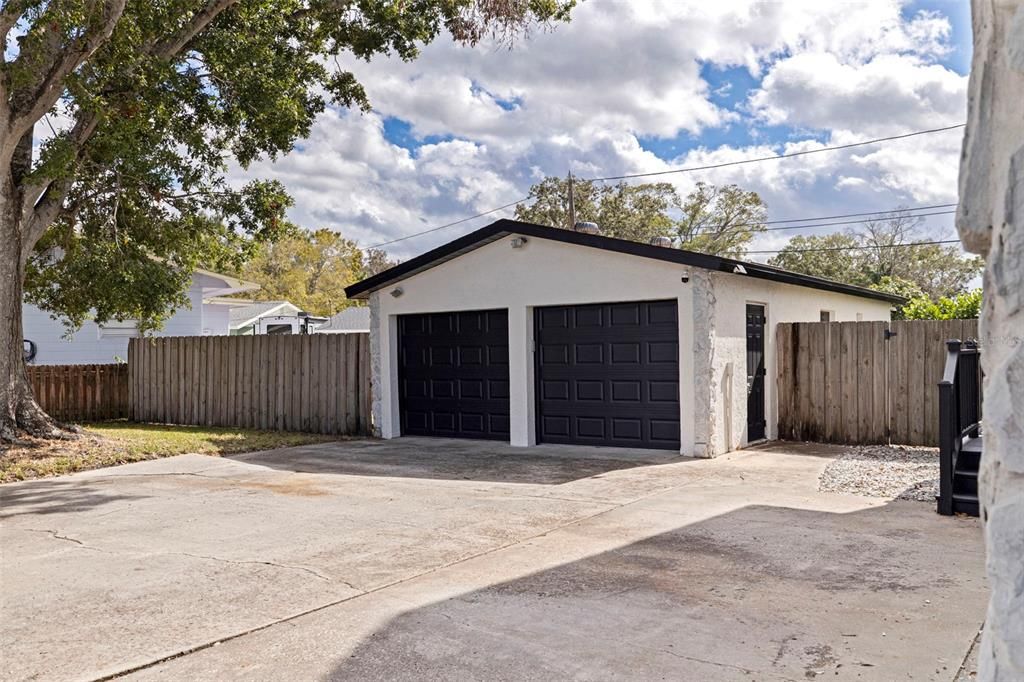 待售: $697,000 (4 贝兹, 3 浴室, 2320 平方英尺)