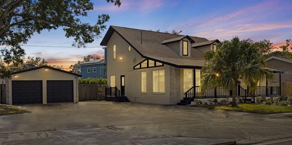 待售: $697,000 (4 贝兹, 3 浴室, 2320 平方英尺)