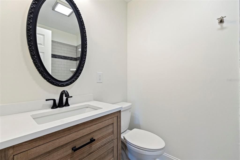 待售: $697,000 (4 贝兹, 3 浴室, 2320 平方英尺)