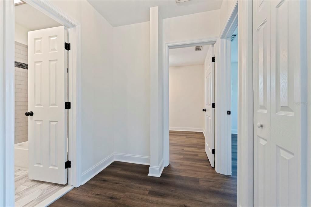 待售: $697,000 (4 贝兹, 3 浴室, 2320 平方英尺)