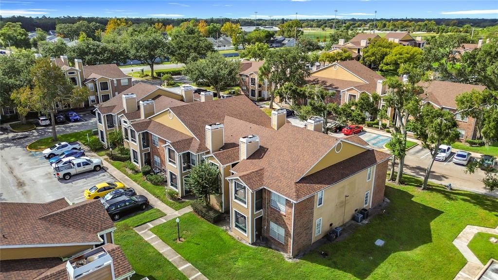 For Sale: $140,990 (1 beds, 1 baths, 660 Square Feet)