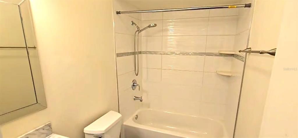 出租: $2,275 (3 贝兹, 2 浴室, 1565 平方英尺)