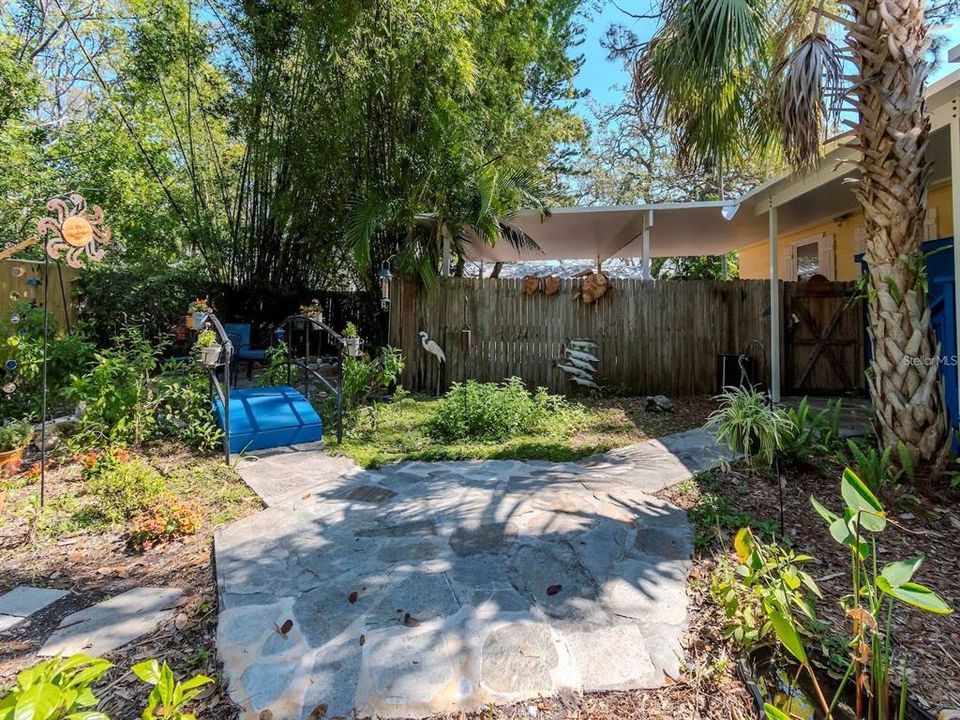 Active With Contract: $525,000 (3 beds, 2 baths, 1438 Square Feet)