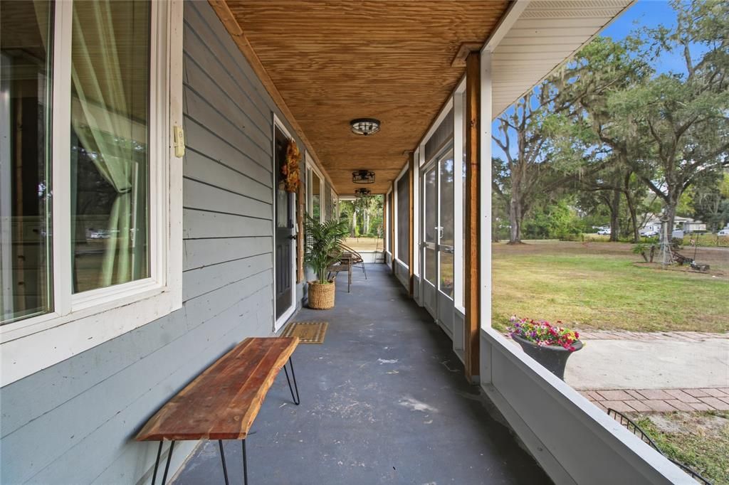 For Sale: $460,000 (4 beds, 2 baths, 1436 Square Feet)