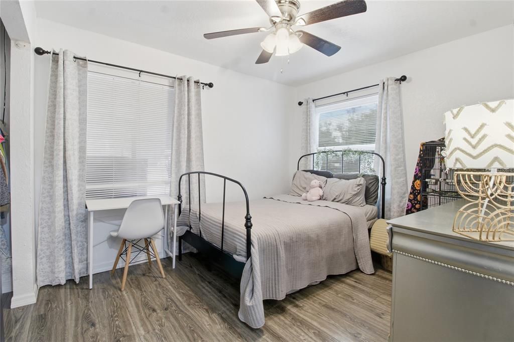 For Sale: $460,000 (4 beds, 2 baths, 1436 Square Feet)