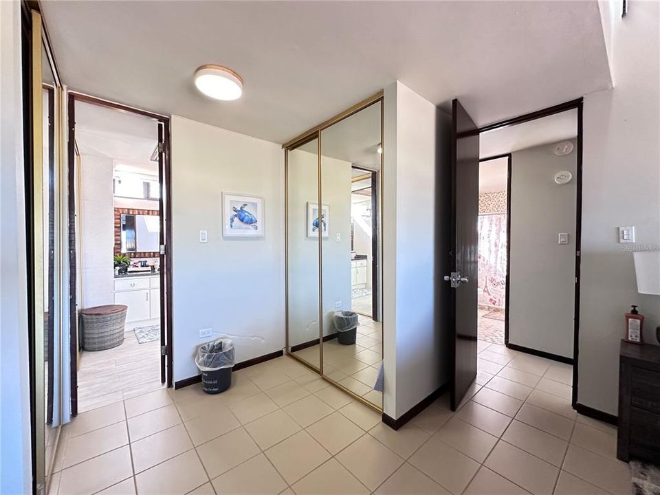 For Sale: $710,000 (4 beds, 2 baths, 2650 Square Feet)