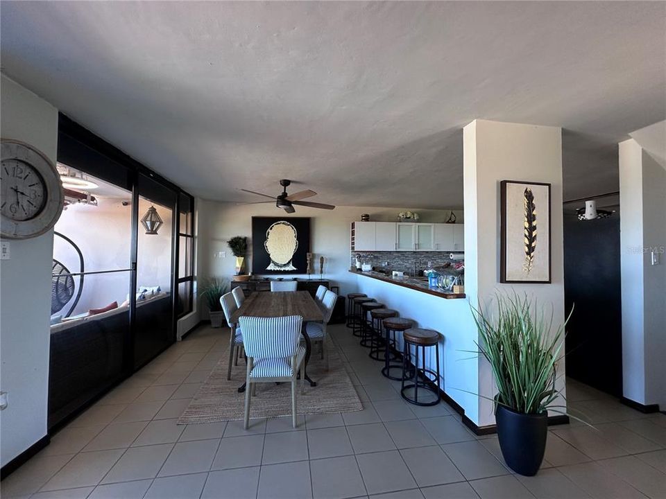 For Sale: $710,000 (4 beds, 2 baths, 2650 Square Feet)