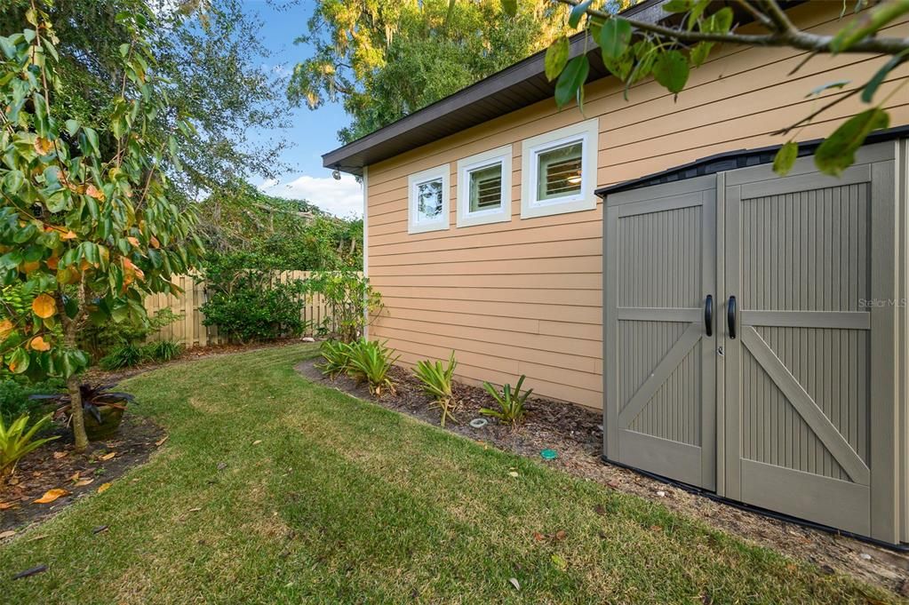 For Sale: $349,900 (3 beds, 2 baths, 1572 Square Feet)