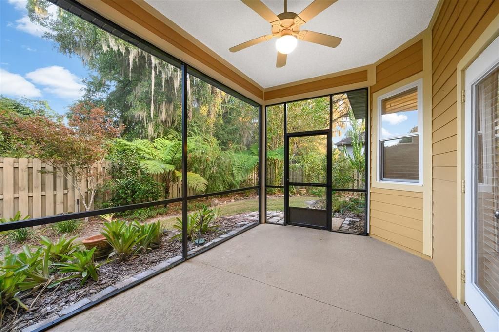 For Sale: $349,900 (3 beds, 2 baths, 1572 Square Feet)