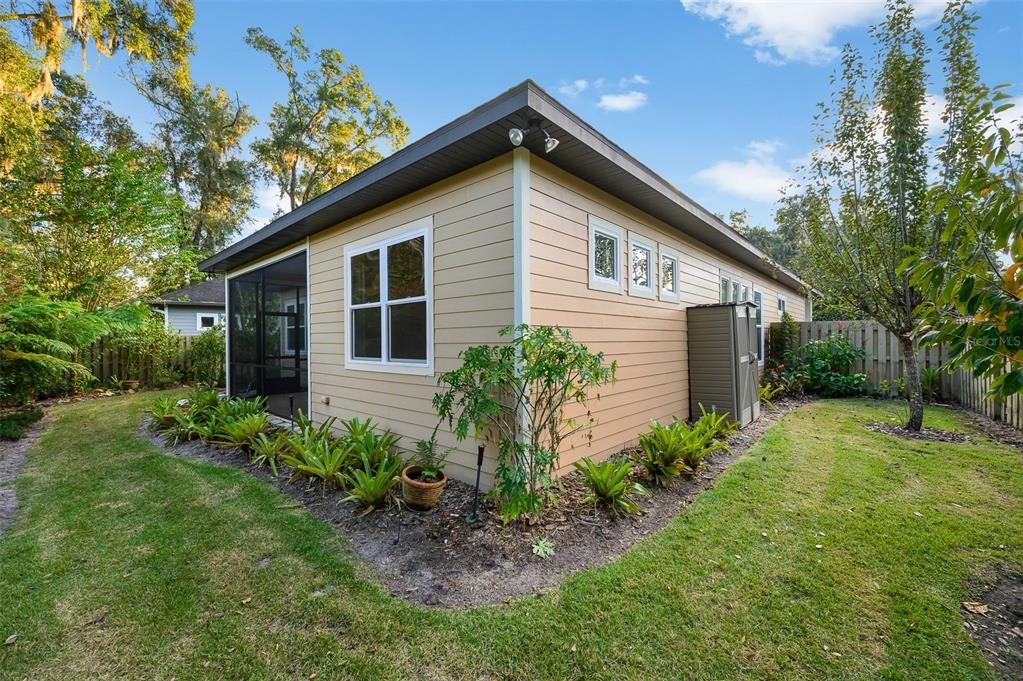 For Sale: $349,900 (3 beds, 2 baths, 1572 Square Feet)