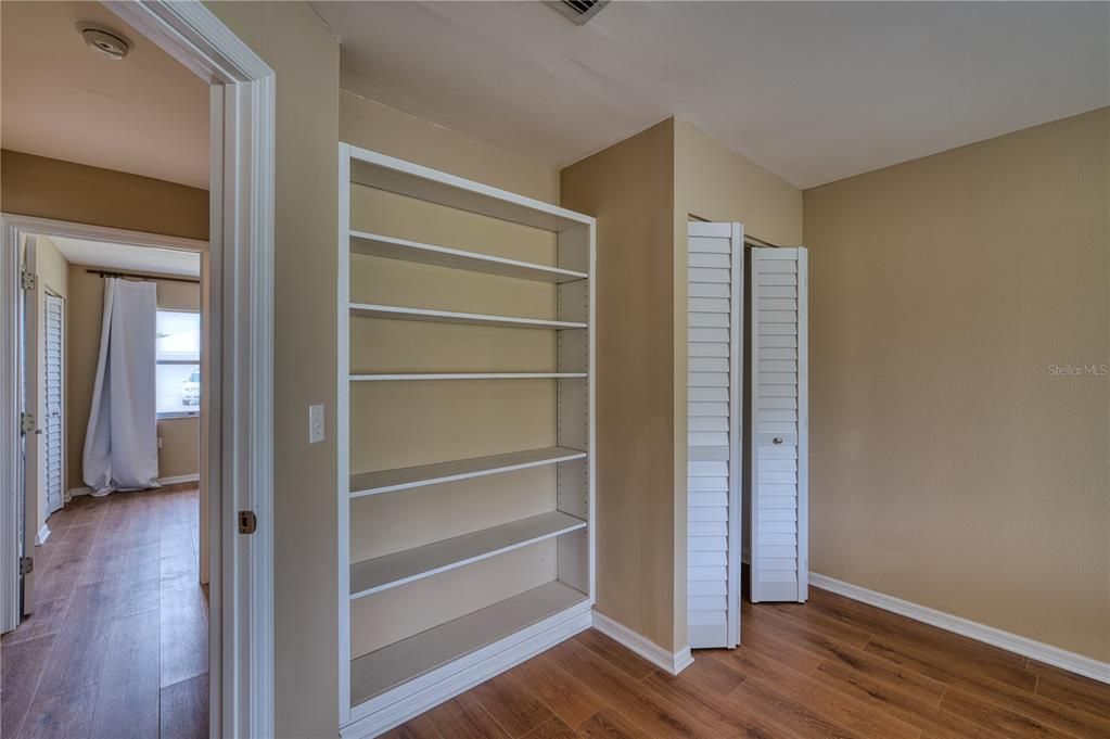 待售: $315,000 (3 贝兹, 2 浴室, 1692 平方英尺)