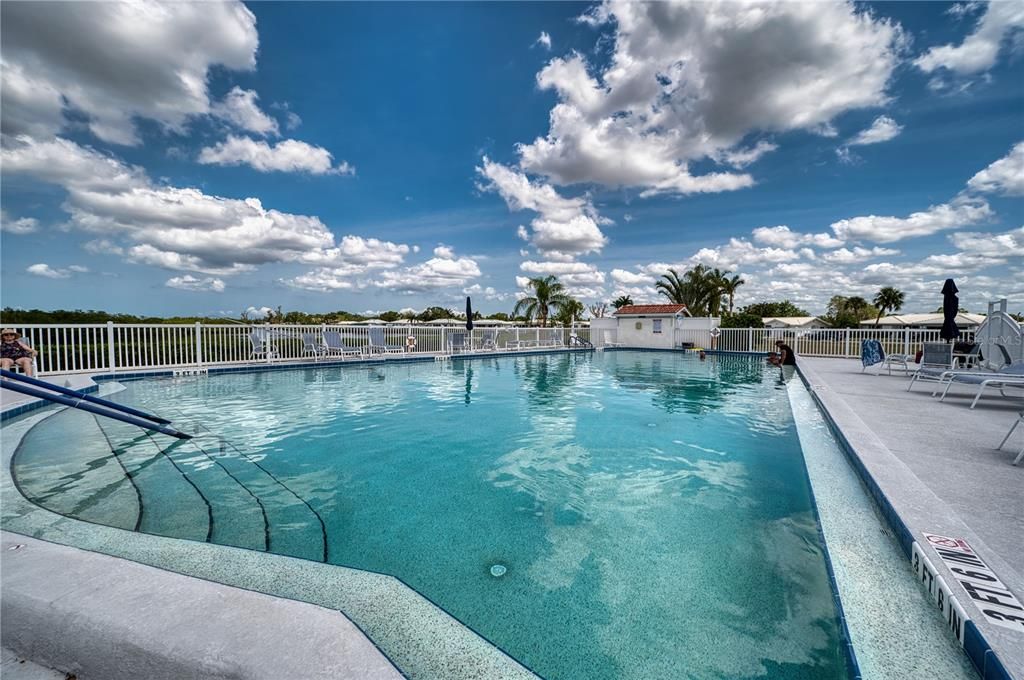 待售: $315,000 (3 贝兹, 2 浴室, 1692 平方英尺)