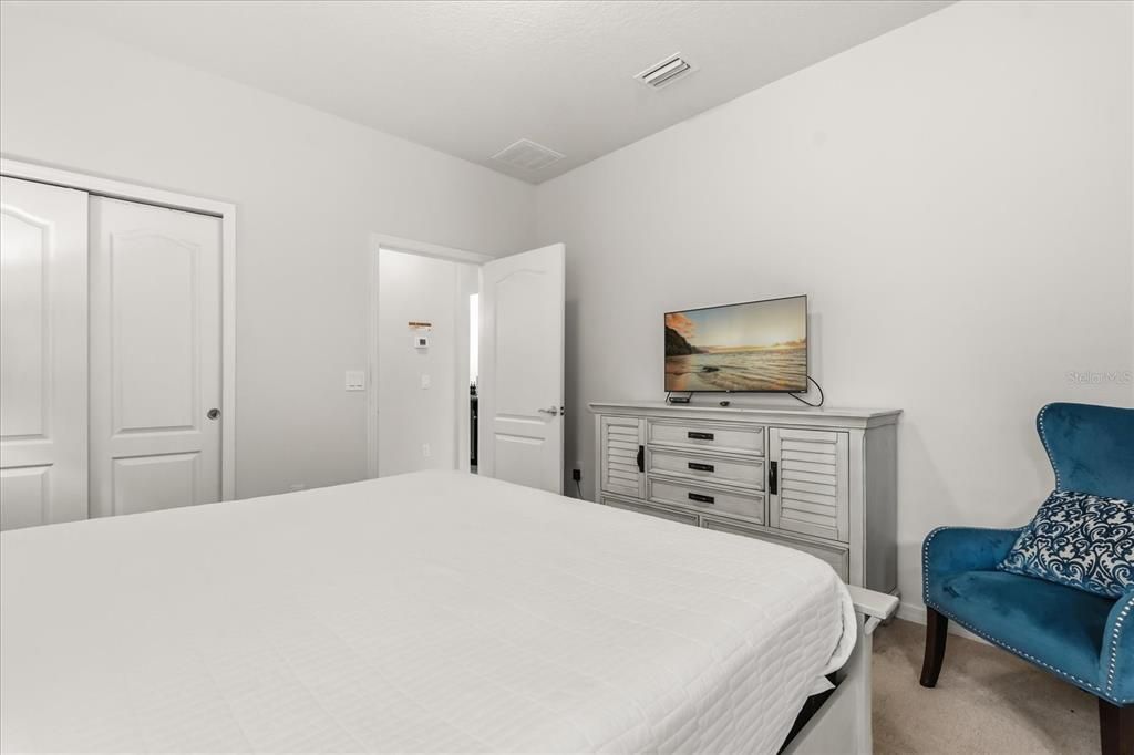 待售: $595,000 (6 贝兹, 4 浴室, 3142 平方英尺)