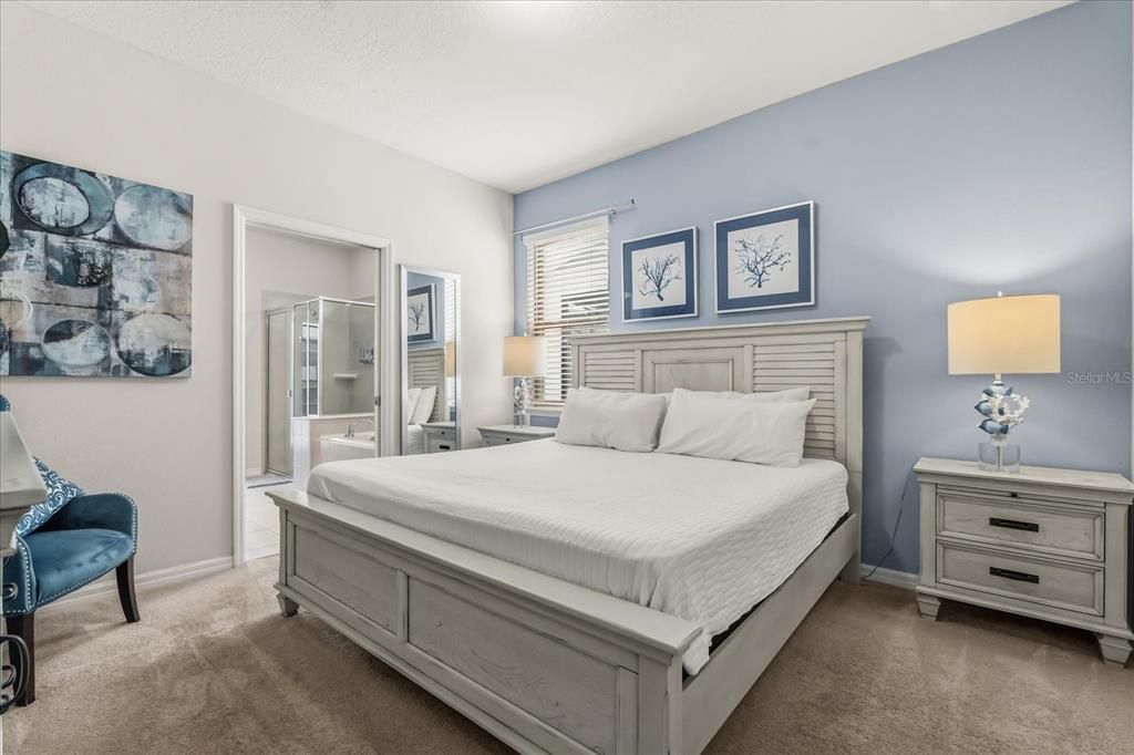 待售: $595,000 (6 贝兹, 4 浴室, 3142 平方英尺)