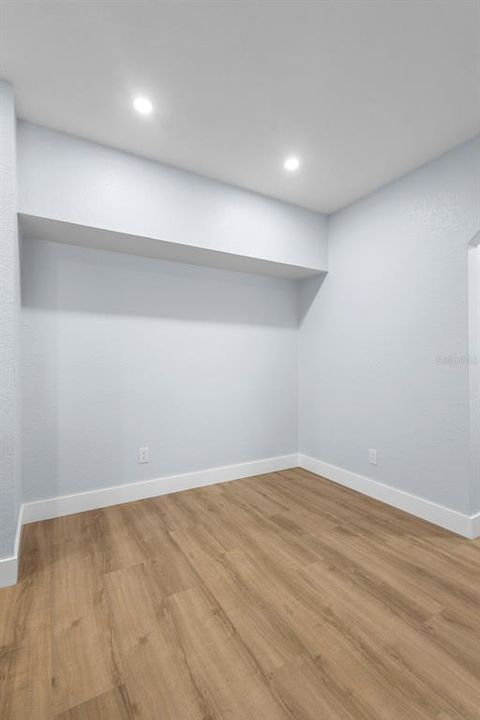 出租: $2,000 (2 贝兹, 2 浴室, 1209 平方英尺)