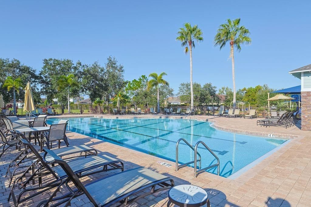 待售: $415,000 (4 贝兹, 2 浴室, 2346 平方英尺)