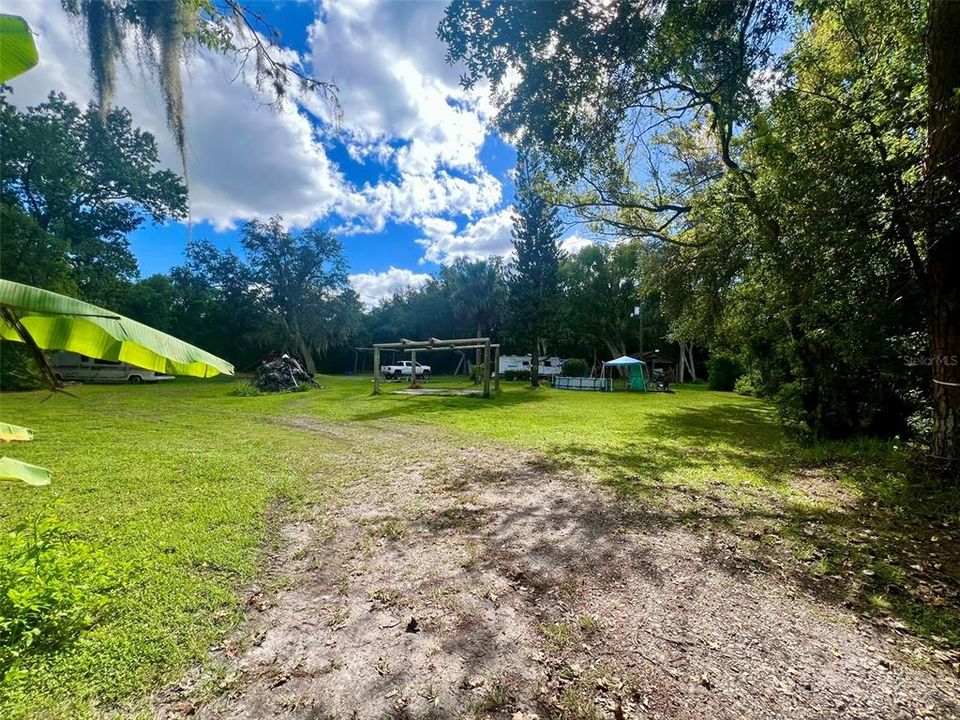 En Venta: $999,900 (1.98 acres)