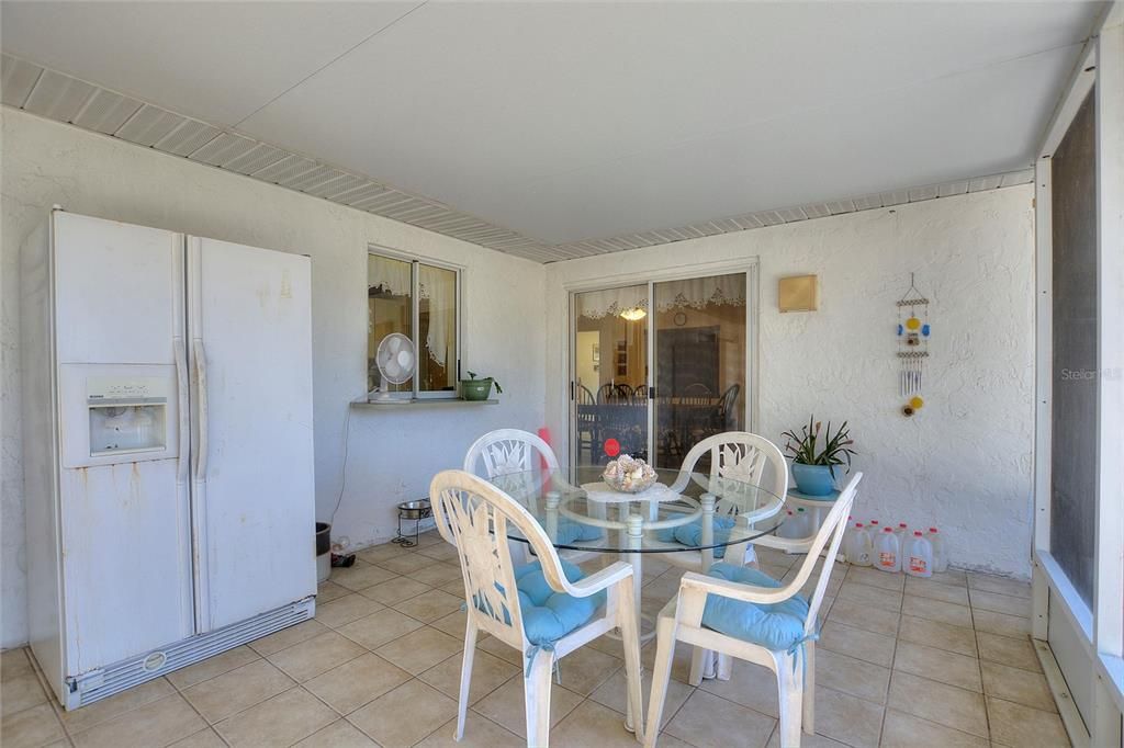 For Sale: $340,000 (3 beds, 2 baths, 1741 Square Feet)