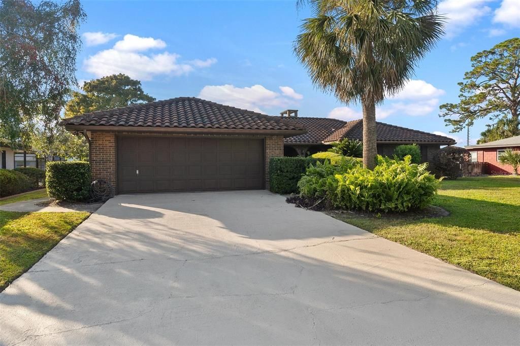 待售: $439,000 (3 贝兹, 2 浴室, 2027 平方英尺)