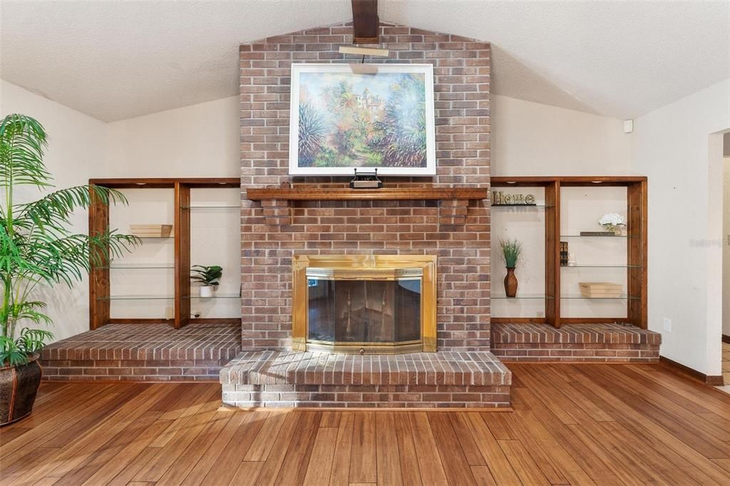 待售: $439,000 (3 贝兹, 2 浴室, 2027 平方英尺)