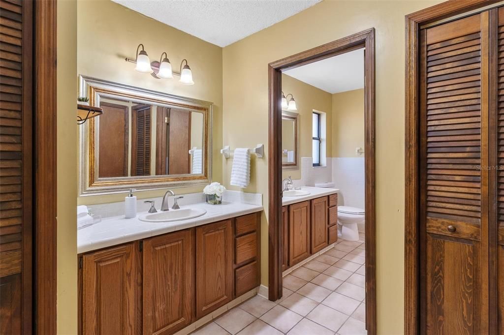 待售: $439,000 (3 贝兹, 2 浴室, 2027 平方英尺)