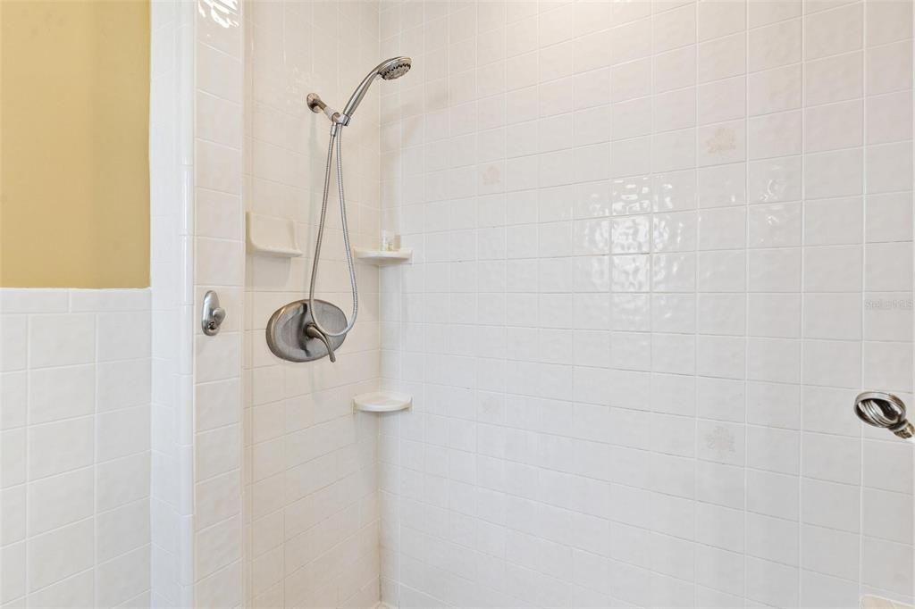 待售: $439,000 (3 贝兹, 2 浴室, 2027 平方英尺)