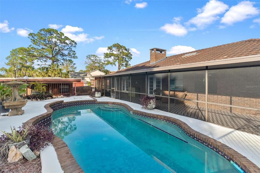 待售: $439,000 (3 贝兹, 2 浴室, 2027 平方英尺)