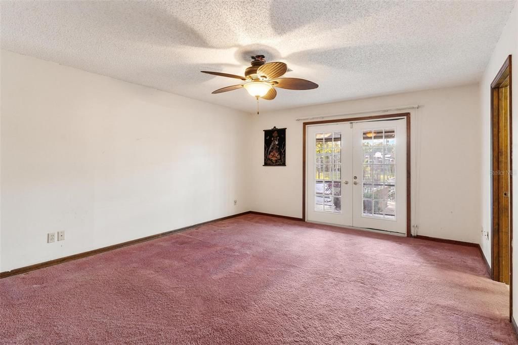 待售: $439,000 (3 贝兹, 2 浴室, 2027 平方英尺)