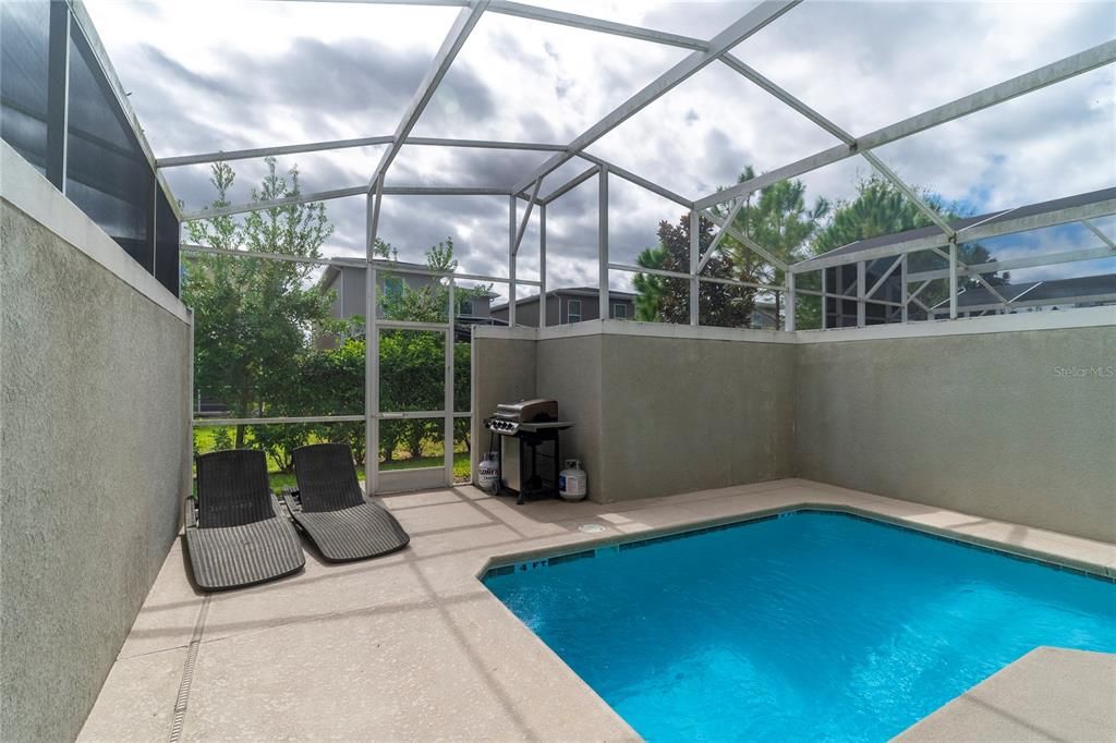 На продажу: $449,800 (4 спален, 3 ванн, 1914 Квадратных фут)