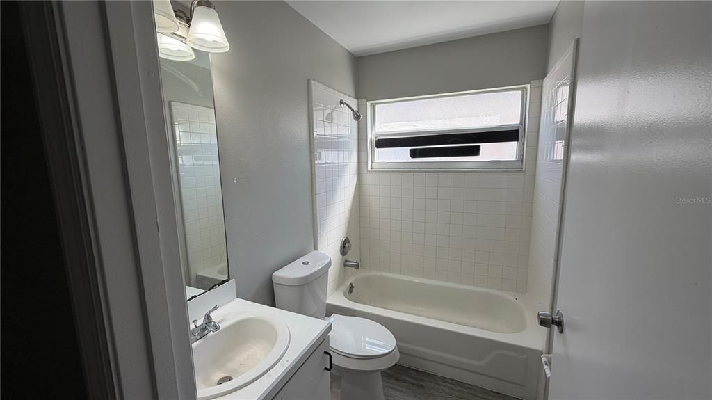 出租: $1,850 (3 贝兹, 2 浴室, 1225 平方英尺)