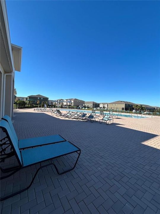 For Sale: $300,000 (3 beds, 2 baths, 1464 Square Feet)