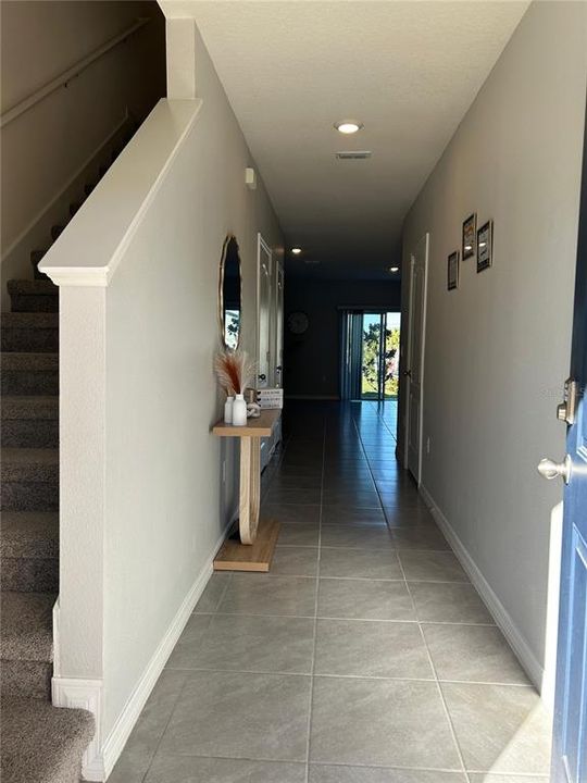 For Sale: $300,000 (3 beds, 2 baths, 1464 Square Feet)